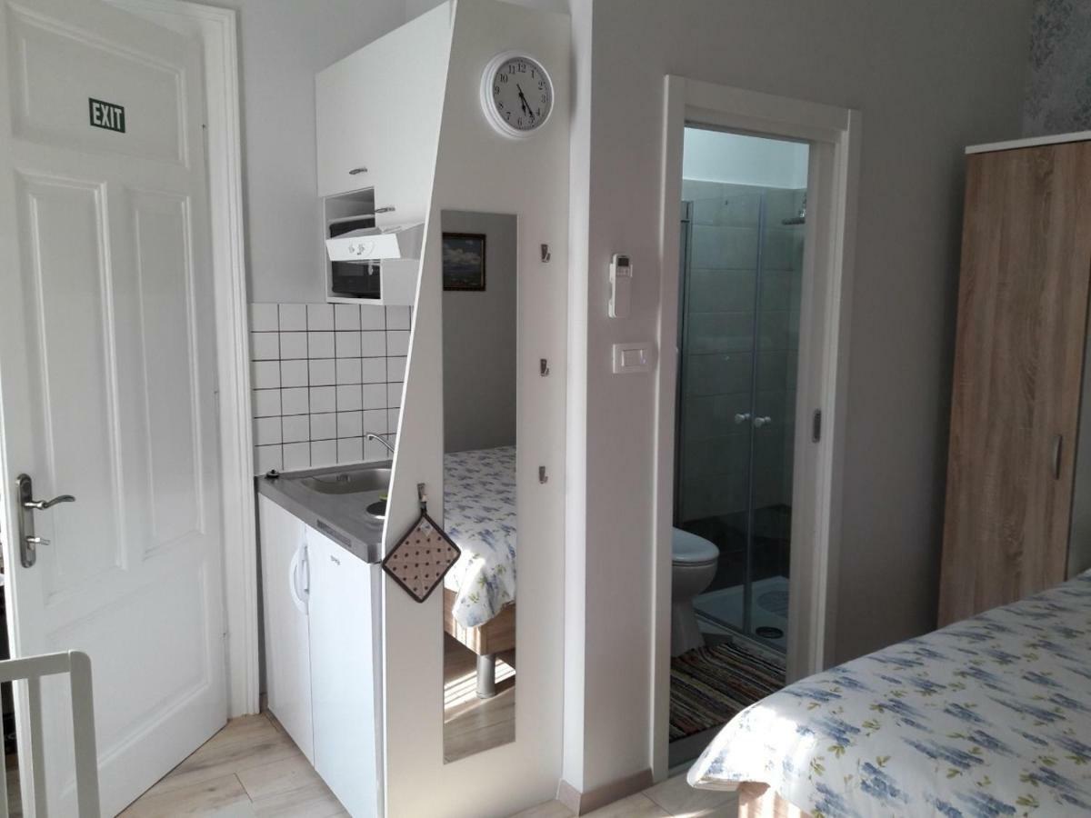 Apartman Lusetic Opatija Exterior photo