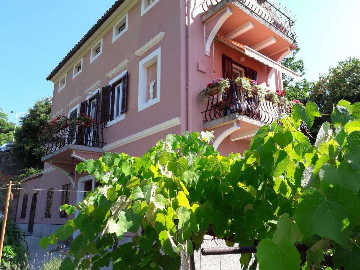 Apartman Lusetic Opatija Exterior photo